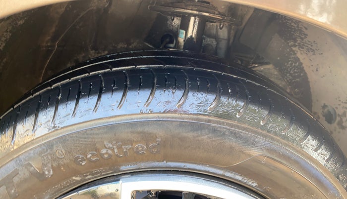 2020 Maruti Baleno DELTA PETROL 1.2, Petrol, Manual, 21,439 km, Right Front Tyre Tread