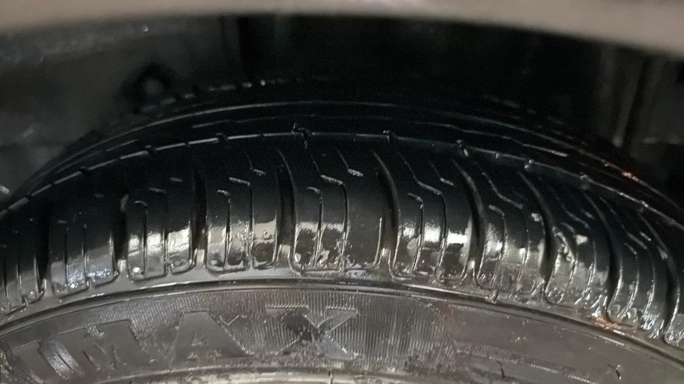 2018 Tata Tiago XZ PETROL, Petrol, Manual, 90,927 km, Left Rear Tyre Tread