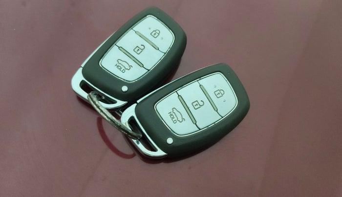 2014 Hyundai Grand i10 ASTA 1.2 KAPPA VTVT, Petrol, Manual, 98,348 km, Key Close Up