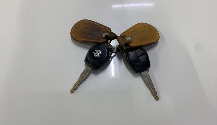 2012 Maruti Swift ZXI, Petrol, Manual, 85,162 km, Key Close Up