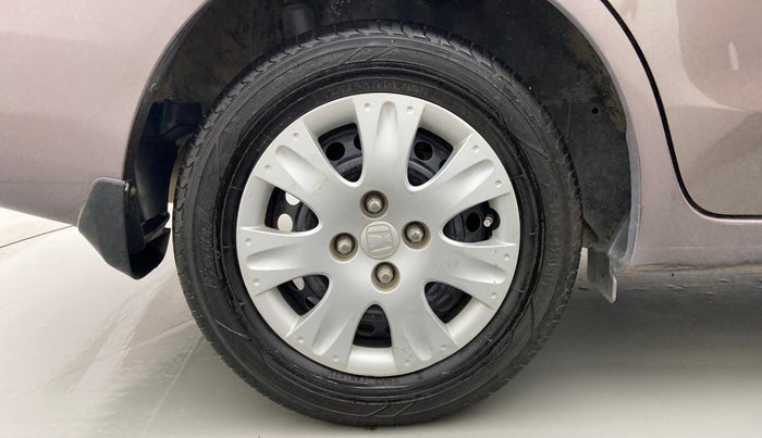 2014 Honda Amaze 1.2 SMT I VTEC, Petrol, Manual, 57,940 km, Right Rear Wheel