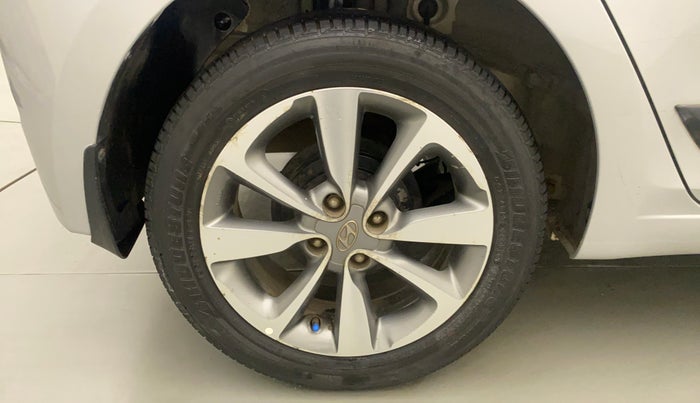 2016 Hyundai Elite i20 ASTA 1.2, Petrol, Manual, 62,124 km, Right Rear Wheel