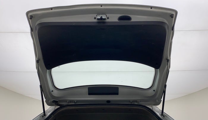 2017 Hyundai Creta E PLUS 1.6 PETROL, Petrol, Manual, 96,639 km, Boot Door Open