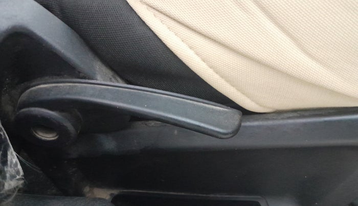 2014 Tata Nano TWIST XT, Petrol, Manual, 1,31,835 km, Driver Side Adjustment Panel