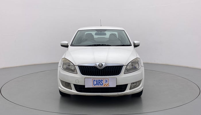 2013 Skoda Rapid AMBITION 1.6 TDI CR MT PLUS, Diesel, Manual, 1,23,087 km, Front