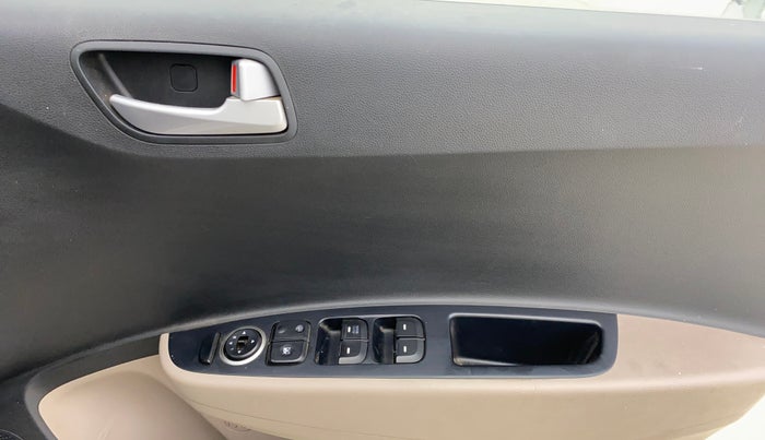 2017 Hyundai Grand i10 SPORTZ (O) 1.2 KAPPA VTVT, Petrol, Manual, 79,962 km, Driver Side Door Panels Control