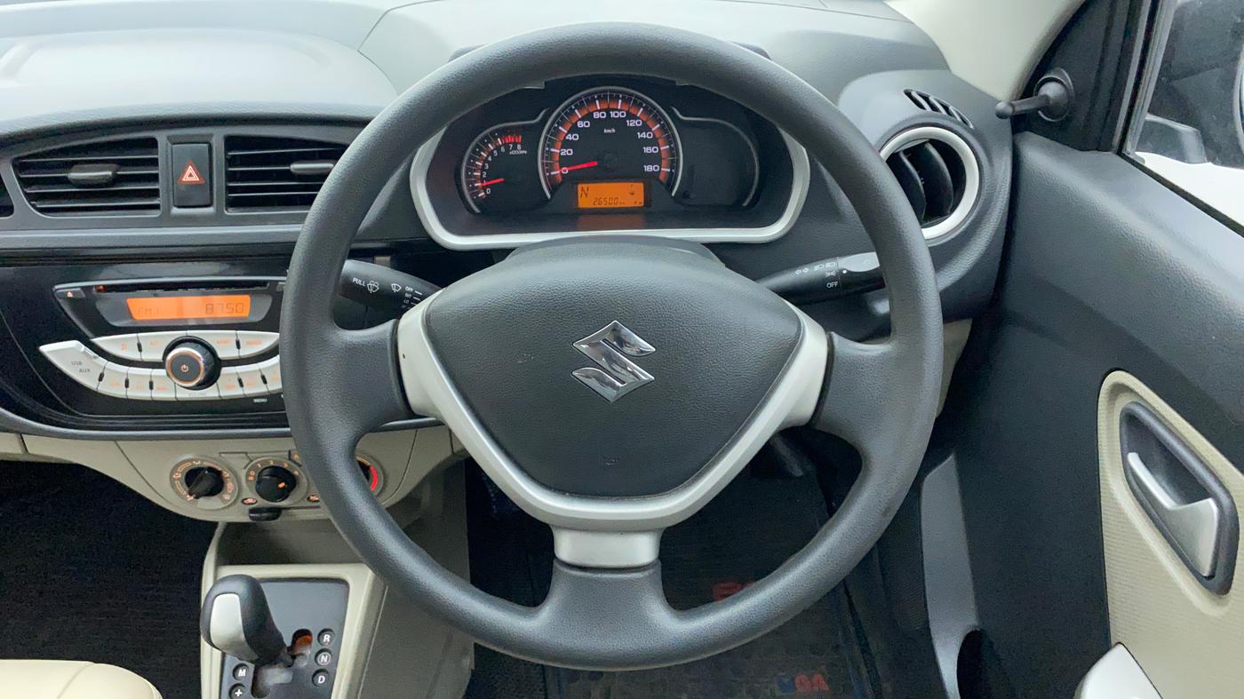 2016 Maruti Alto K10 VXI AMT, Petrol, Automatic, 26,500 km, Steering Wheel Close Up