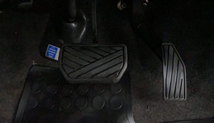 2017 Maruti Alto K10 VXI (O) AMT, Petrol, Automatic, 44,341 km, Pedals