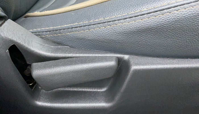 2017 Maruti Alto K10 VXI (O) AMT, Petrol, Automatic, 44,341 km, Driver Side Adjustment Panel