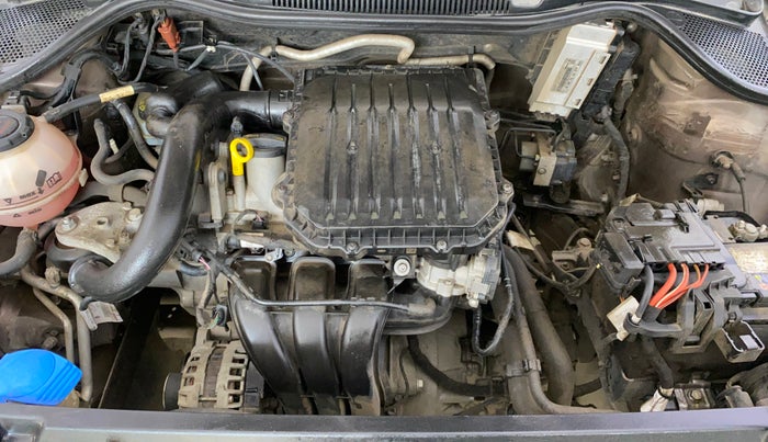 2019 Volkswagen Polo HIGHLINE PLUS 1.0, Petrol, Manual, 36,871 km, Engine View