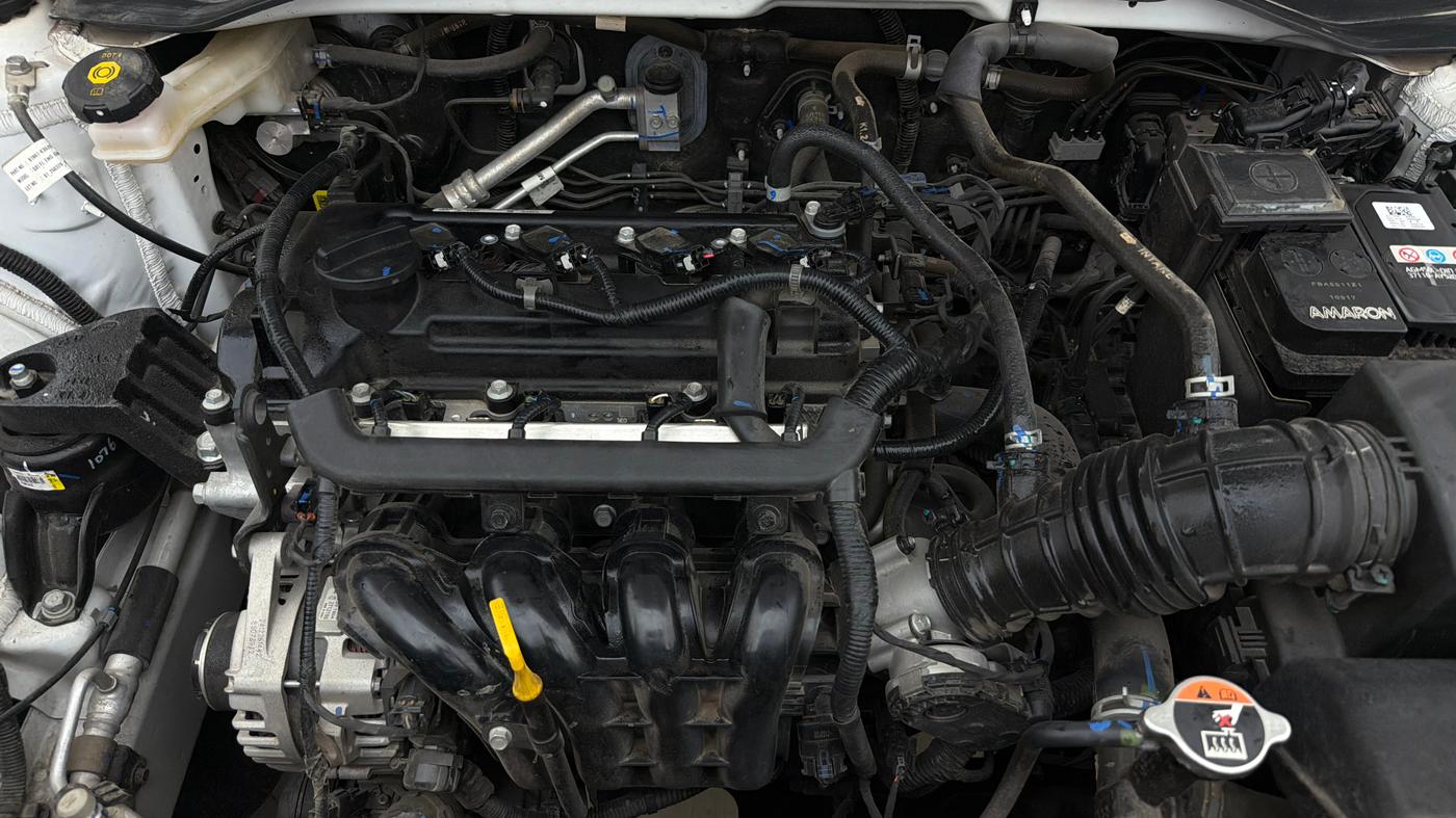 2025 Hyundai VENUE S 1.2, Petrol, Manual, 9,726 km, Engine View