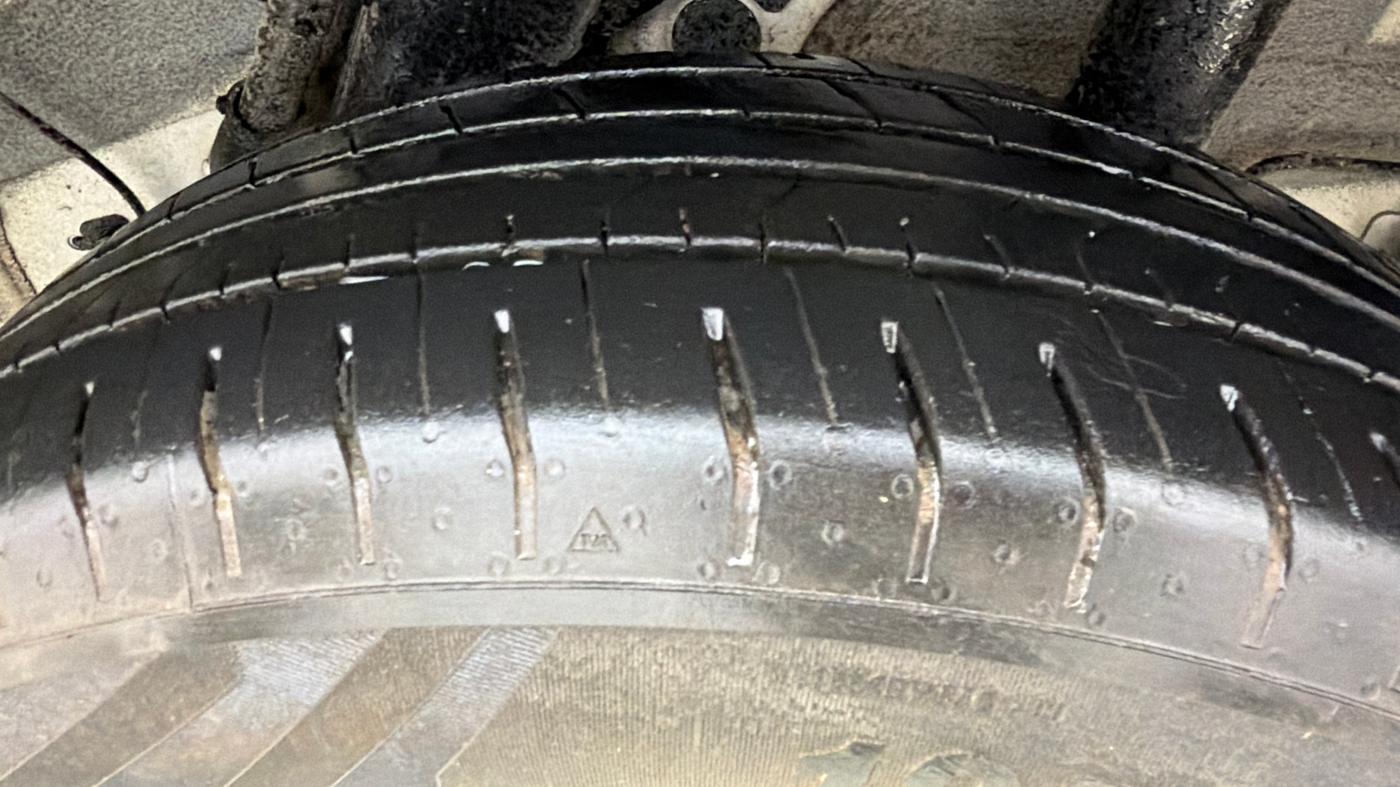 2025 Hyundai VENUE S 1.2, Petrol, Manual, 9,726 km, Left Rear Tyre Tread