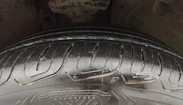 2020 Skoda Karoq STYLE 1.5 TSI AT, Petrol, Automatic, 77,141 km, Right Front Tyre Tread