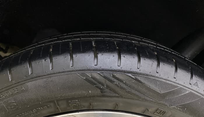 2019 Maruti Baleno ZETA PETROL 1.2, Petrol, Manual, 49,232 km, Left Rear Tyre Tread