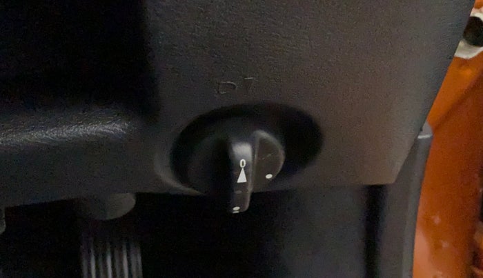 2018 Datsun Go T (O), Petrol, Manual, 60,853 km, Dashboard - Headlight height adjustment not working