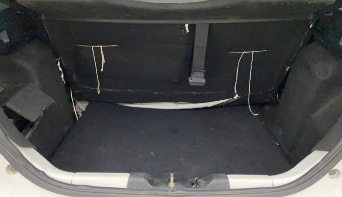 2018 Tata Tiago XZ PETROL, Petrol, Manual, 59,607 km, Boot Inside