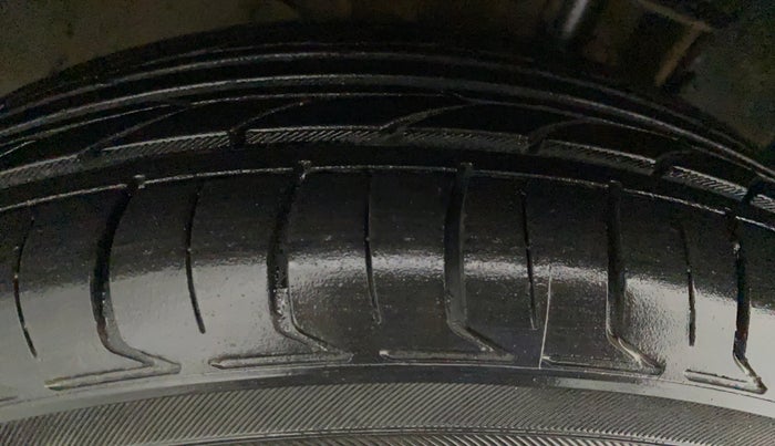 2018 Tata Tiago XZ PETROL, Petrol, Manual, 59,607 km, Right Rear Tyre Tread