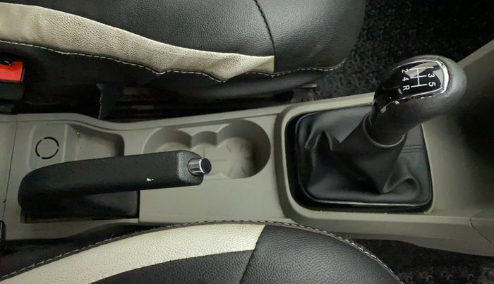 2018 Tata Tiago XZ PETROL, Petrol, Manual, 59,607 km, Gear Lever