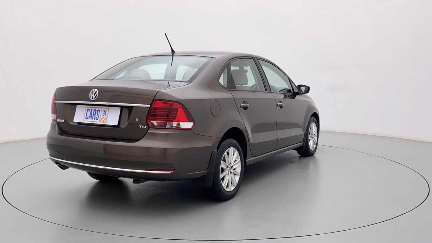 2017 Volkswagen Vento HIGHLINE PETROL AT, Petrol, Automatic, 41,050 km, Right Back Diagonal