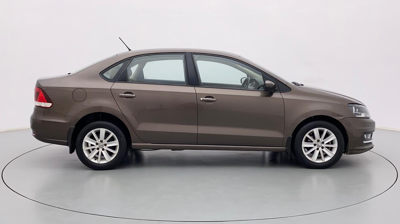 2017 Volkswagen Vento HIGHLINE PETROL AT, Petrol, Automatic, 41,050 km, Right Side View