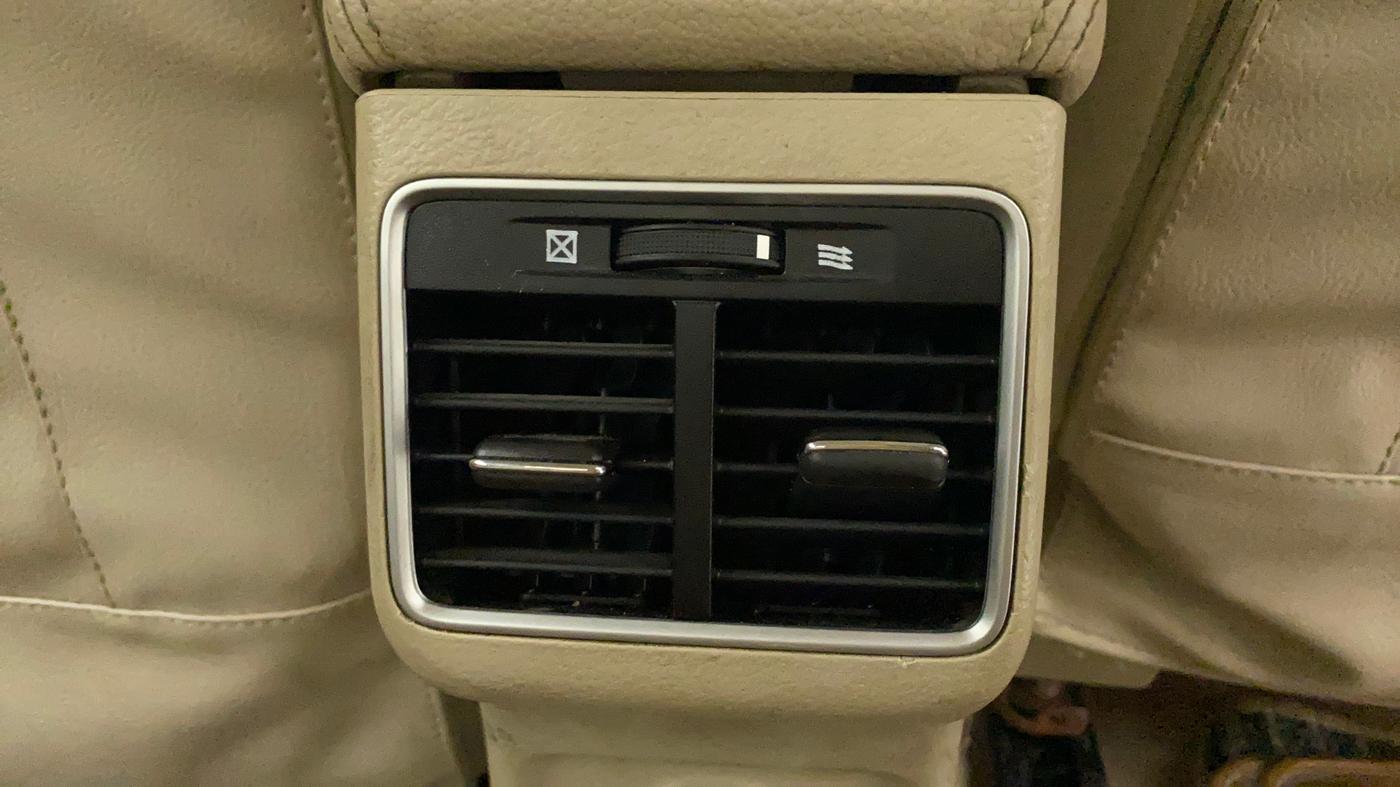 2017 Maruti Ciaz ZETA 1.4  AT PETROL, Petrol, Automatic, 93,032 km, Rear AC Vents