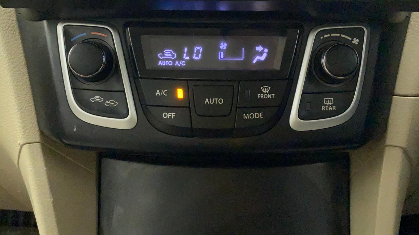 2017 Maruti Ciaz ZETA 1.4  AT PETROL, Petrol, Automatic, 93,032 km, Automatic Climate Control