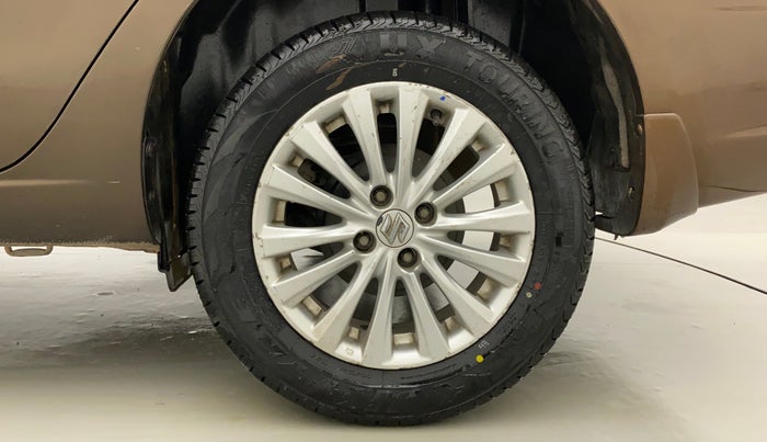 2017 Maruti Ciaz ZETA 1.4  AT PETROL, Petrol, Automatic, 93,032 km, Left Rear Wheel