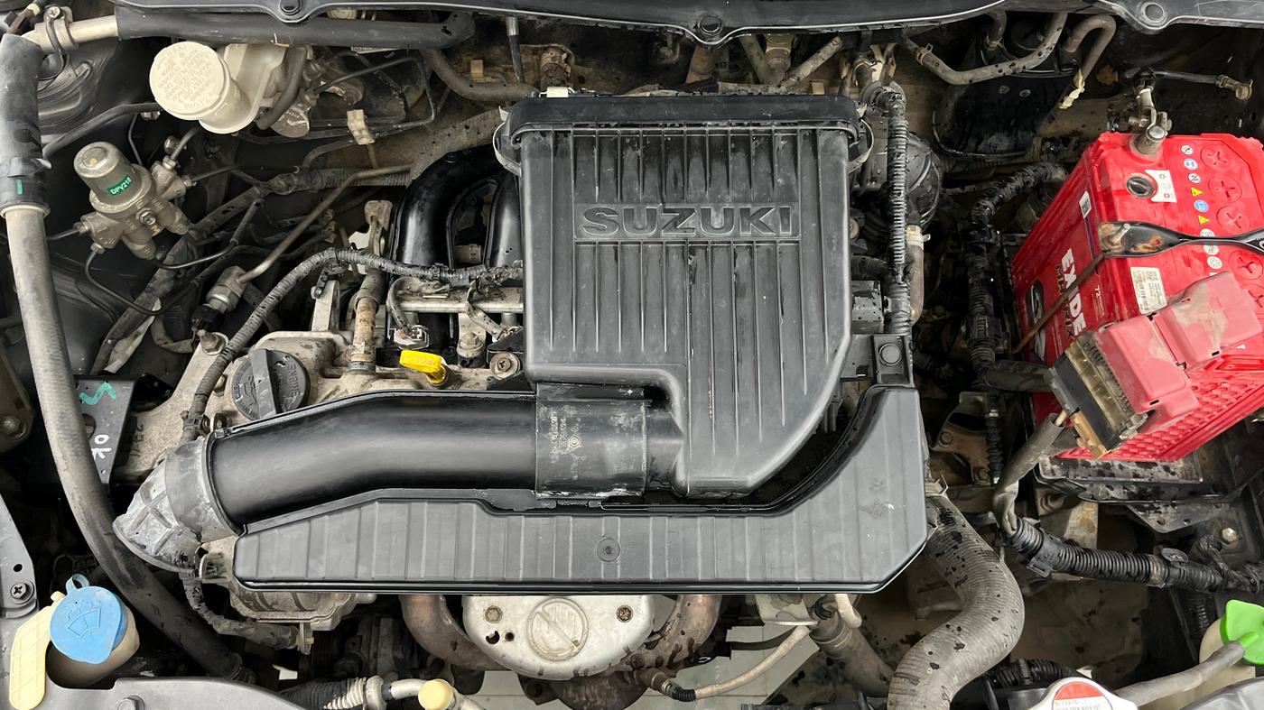 2014 Maruti Swift Dzire VXI, Petrol, Manual, 1,17,982 km, Engine View