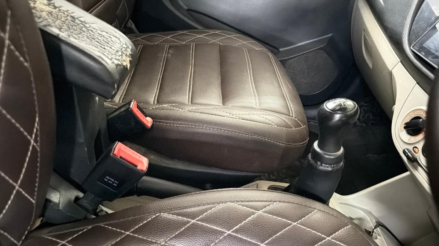 2020 Maruti Alto LXI CNG, CNG, Manual, 75,342 km, Gear Lever