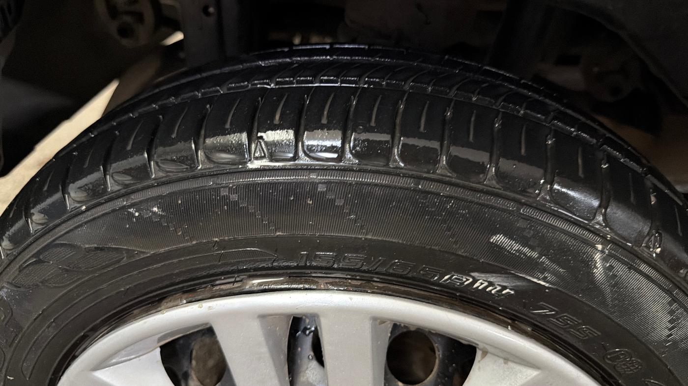 2020 Maruti Alto LXI CNG, CNG, Manual, 75,342 km, Right Rear Tyre Tread