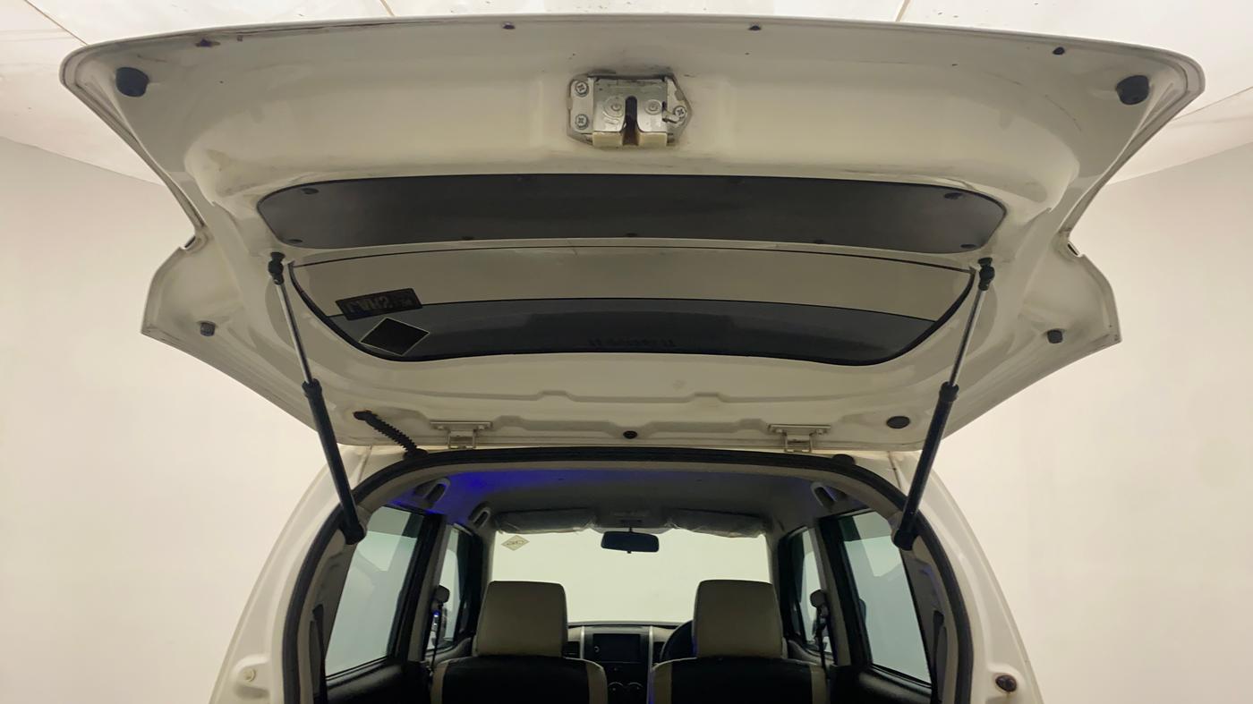 2014 Maruti Wagon R 1.0 LXI CNG, CNG, Manual, 99,831 km, Boot Door Open