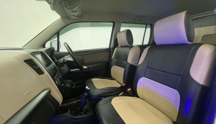 2014 Maruti Wagon R 1.0 LXI CNG, CNG, Manual, 99,831 km, Right Side Front Door Cabin