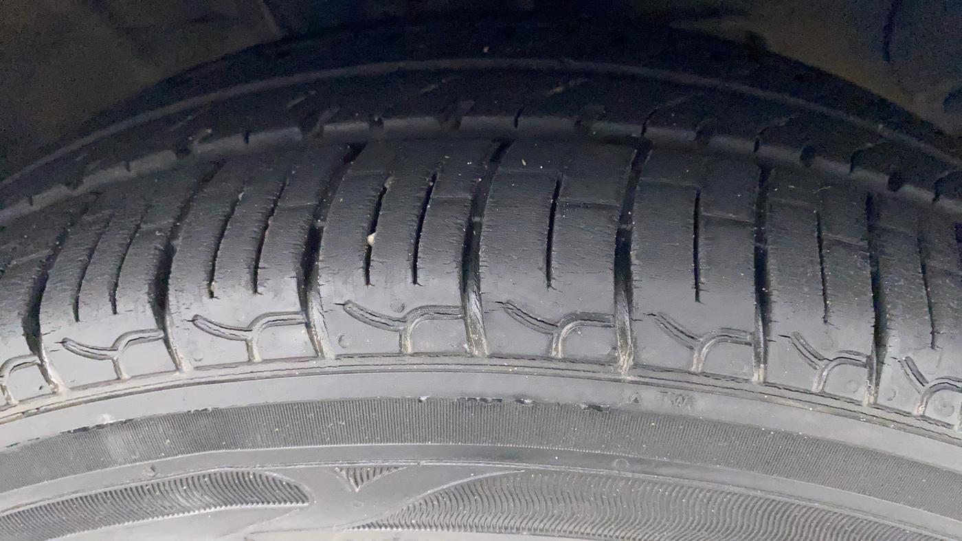2019 Hyundai NEW SANTRO SPORTZ AMT, Petrol, Automatic, 22,721 km, Right Front Tyre Tread
