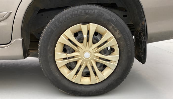 2014 Toyota Innova 2.5 GX 8 STR, Diesel, Manual, 92,263 km, Left Rear Wheel