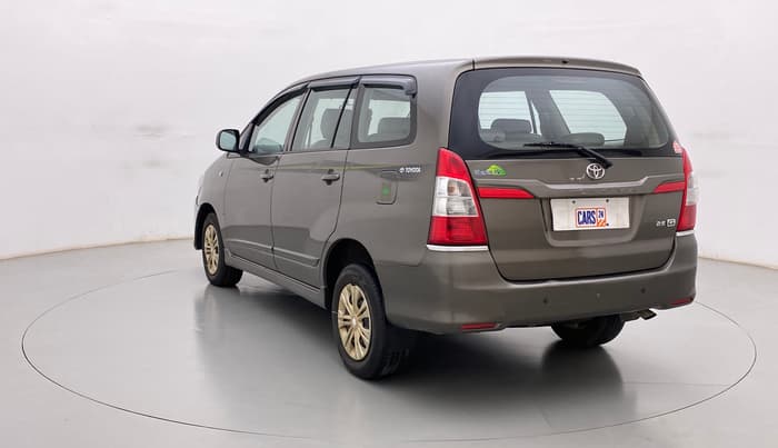 2014 Toyota Innova 2.5 GX 8 STR, Diesel, Manual, 92,263 km, Left Back Diagonal