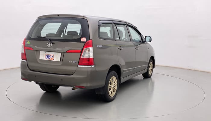 2014 Toyota Innova 2.5 GX 8 STR, Diesel, Manual, 92,263 km, Right Back Diagonal