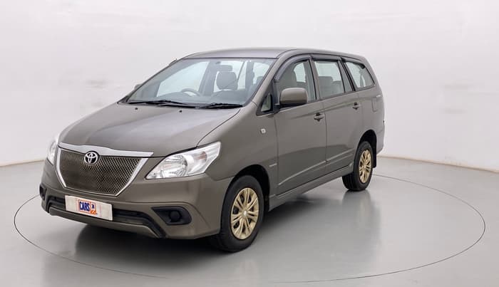2014 Toyota Innova 2.5 GX 8 STR, Diesel, Manual, 92,263 km, Left Front Diagonal