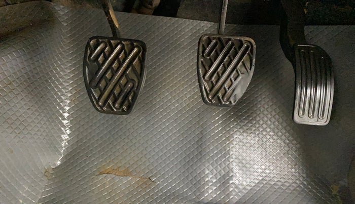 2014 Datsun Go T, Petrol, Manual, 24,640 km, Pedals