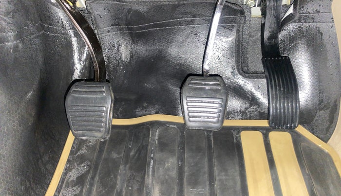 2023 Mahindra BOLERO NEO N10 R, Diesel, Manual, 9,734 km, Pedals