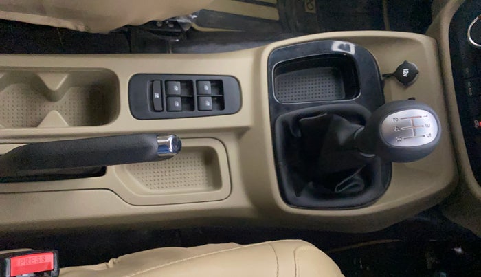 2023 Mahindra BOLERO NEO N10 R, Diesel, Manual, 9,734 km, Gear Lever