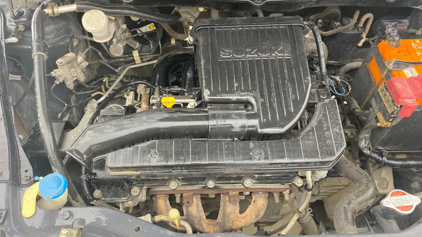 2017 Maruti Swift LXI (O), Petrol, Manual, 63,565 km, Engine View - Right