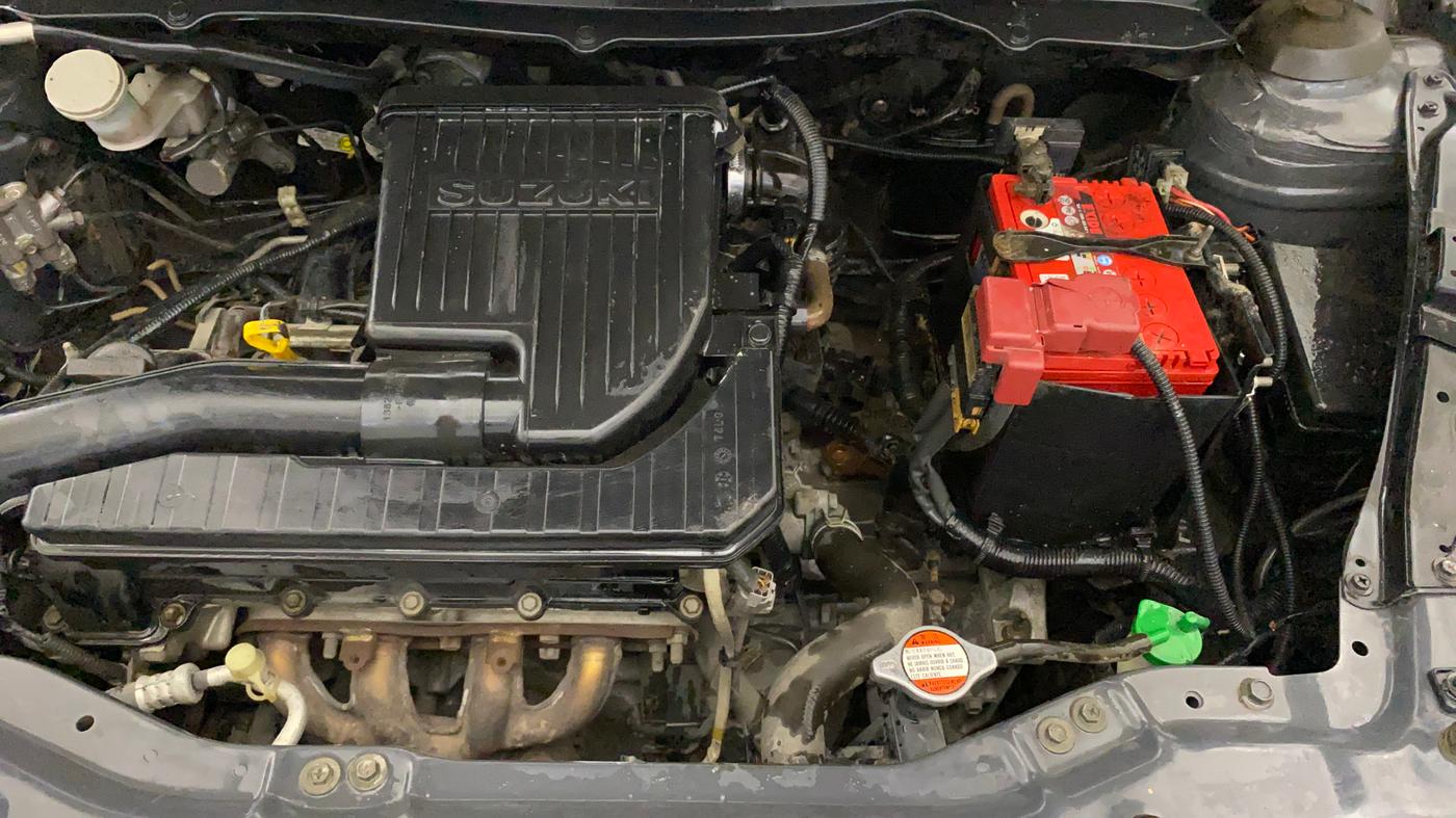 2016 Maruti Swift LXI (O), Petrol, Manual, 59,608 km, Engine View - Left