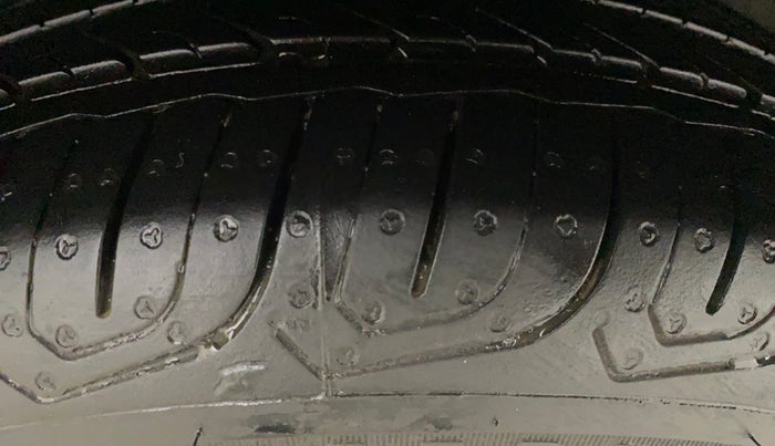 2017 Honda Jazz 1.2L I-VTEC V AT, Petrol, Automatic, 89,825 km, Left Rear Tyre Tread