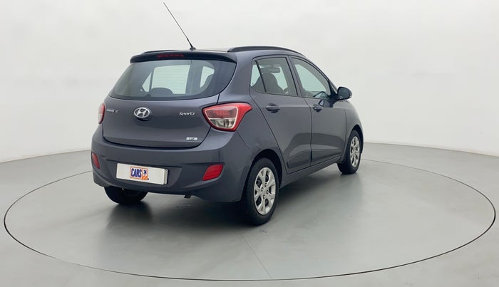 2016 Hyundai Grand i10 SPORTZ 1.2 KAPPA VTVT, Petrol, Manual, 1,14,586 km, Right Back Diagonal