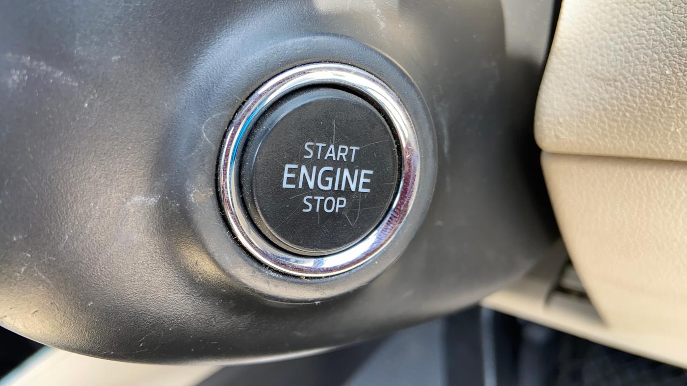 2022 Skoda SLAVIA STYLE 1.0L TSI AT, Petrol, Automatic, 96,700 km, Keyless Start/ Stop Button