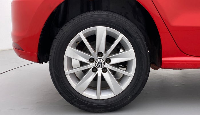 2015 Volkswagen Polo HIGHLINE1.2L PETROL, Petrol, Manual, 68,406 km, Right Rear Wheel