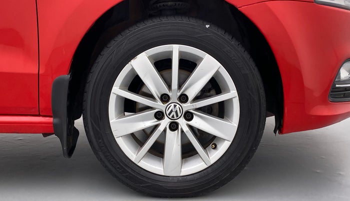 2015 Volkswagen Polo HIGHLINE1.2L PETROL, Petrol, Manual, 68,406 km, Right Front Wheel