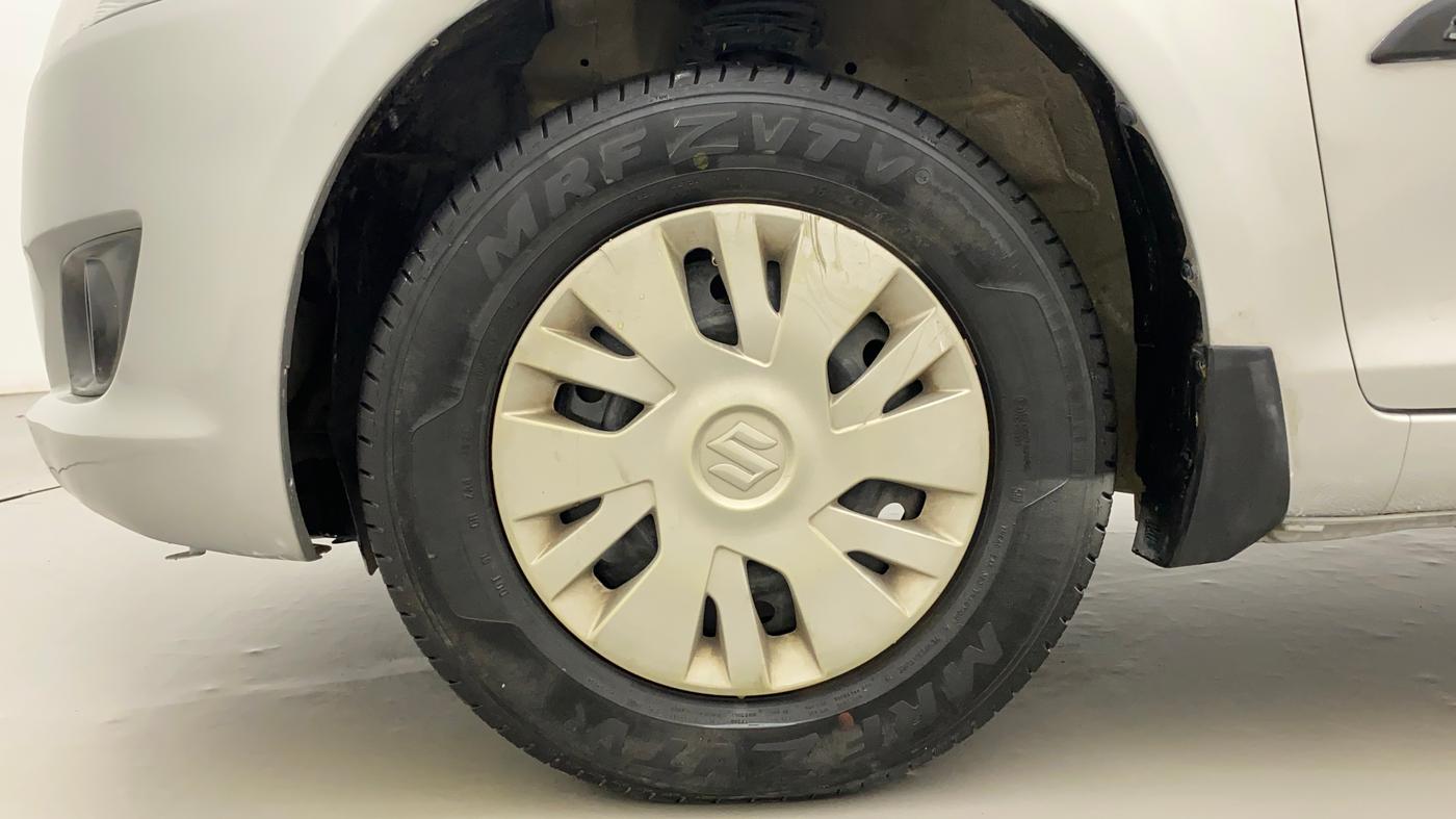 2012 Maruti Swift VXI, Petrol, Manual, 71,972 km, Left Front Wheel
