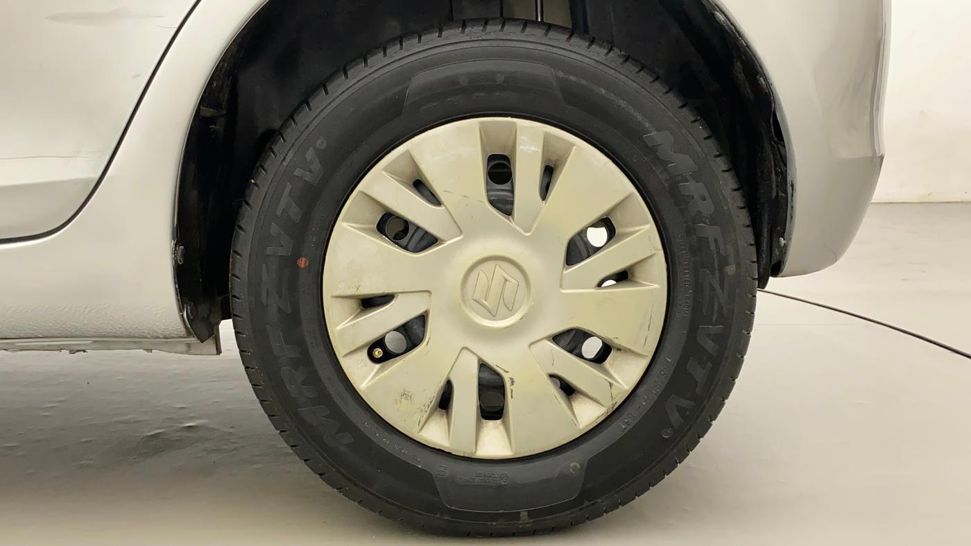 2012 Maruti Swift VXI, Petrol, Manual, 71,972 km, Left Rear Wheel
