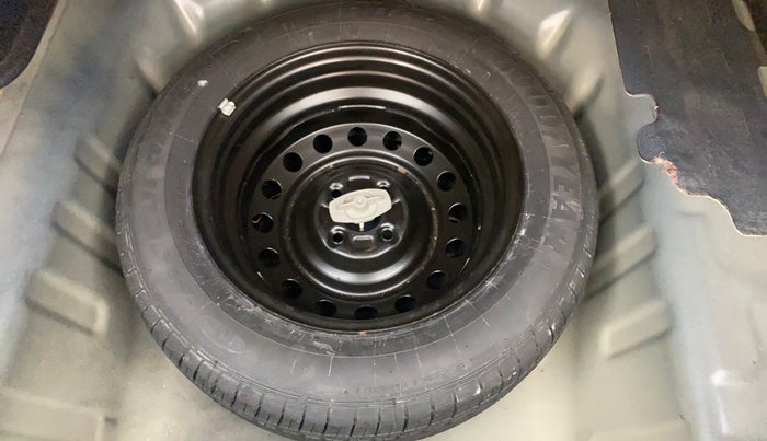 2018 Maruti Ciaz S 1.4 MT PETROL, Petrol, Manual, 40,821 km, Spare Tyre